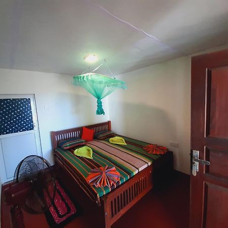 Luna Beach Home & Cabanas Galle Exterior photo