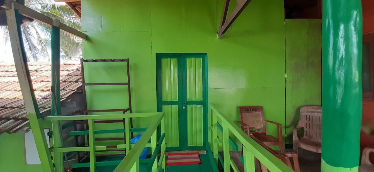 Luna Beach Home & Cabanas Galle Exterior photo