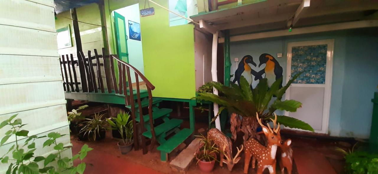 Luna Beach Home & Cabanas Galle Exterior photo