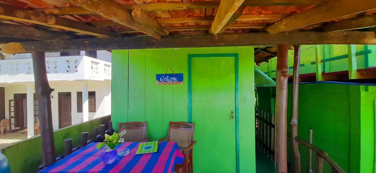Luna Beach Home & Cabanas Galle Exterior photo