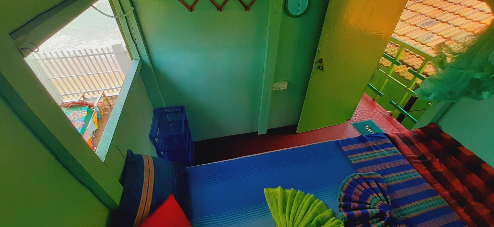Luna Beach Home & Cabanas Galle Room photo